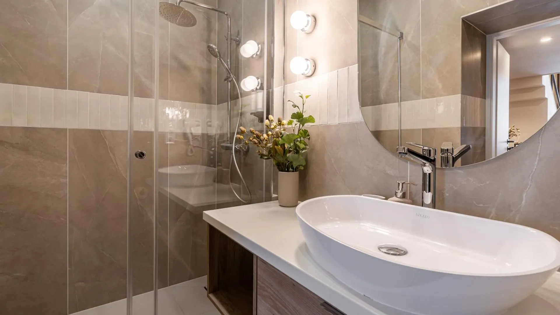 Sofia Boutique Apartments, Best Location By Bqa Budapesta 0*,  Ungaria