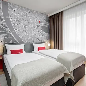 فندق Intercityhotel, بودابست