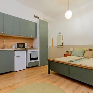 Rothapartments'garden Apartment