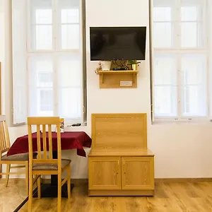 Authentic Akacfa Βουδαπέστη