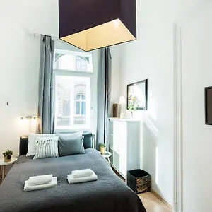 Apartament Cosy And Central With 4 Bedrooms And A/c, Budapeszt